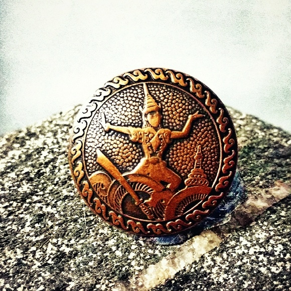 Vintage Copper Siamese Warrior Earrings - Picture 2 of 6